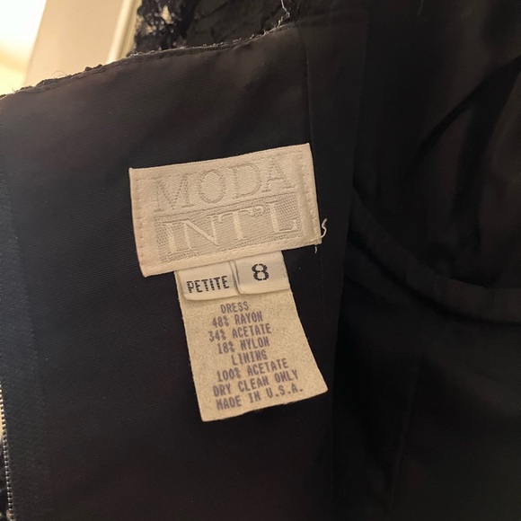 Vintage 90s Scallop Lace Dress- See through lace sleeves wedding, MOB, Funeral - Picture 3 of 4